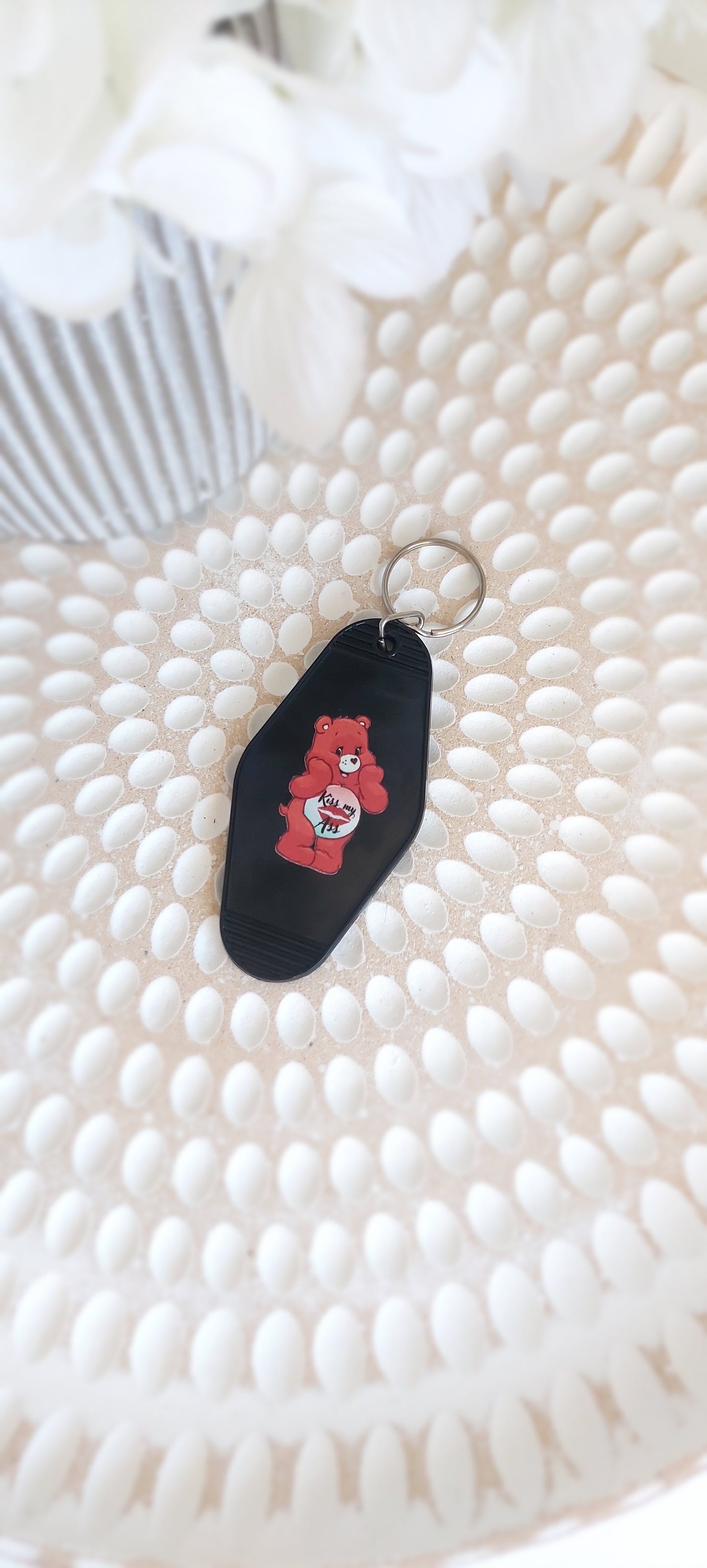 Kiss my A** Swear Bear - Motel Keychain